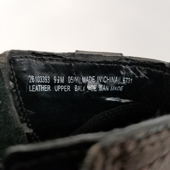 Clarks Women's Gray Stacked Heel Leather Ankle Boots Booties Size 9.5 - Picture 11 of 11